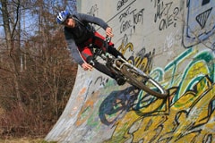 „Graffiti im Wald“ oder auch „sein erstes mal“ – Grazer Umgebung
